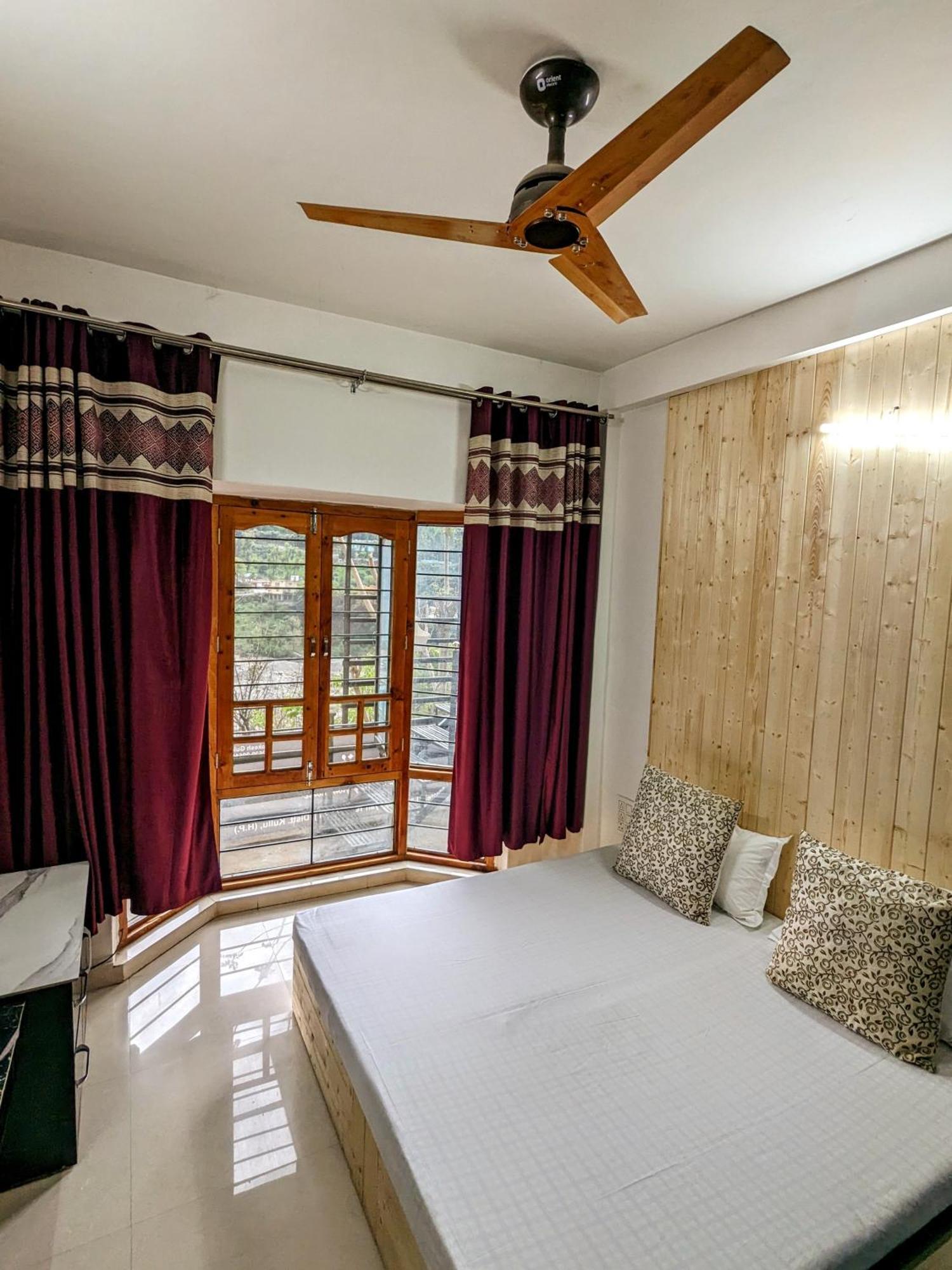 Kavi'S Vacation Homes - Sainj Exterior foto